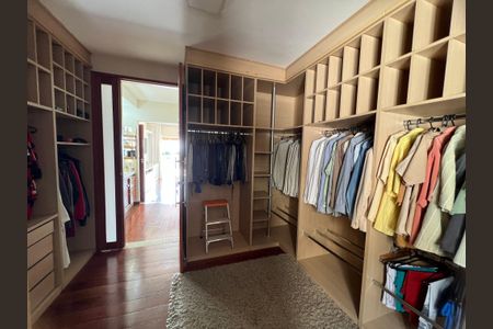Casa de Condomínio para alugar com 4 quartos, 527m² em Granville, Juiz de Fora