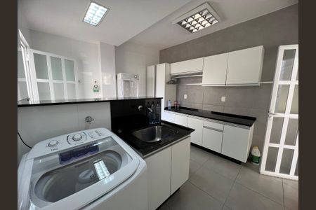 Casa de condomínio para alugar com 527m², 4 quartos e 4 vagas