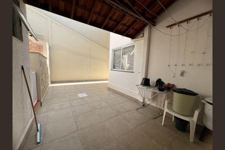 Casa de condomínio para alugar com 527m², 4 quartos e 4 vagas