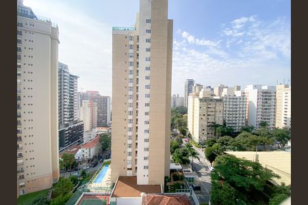Apartamento à venda com 198m², 3 quartos e 2 vagas Apartamento à venda com 198m², 3 quartos e 2 vagasQuarto 1