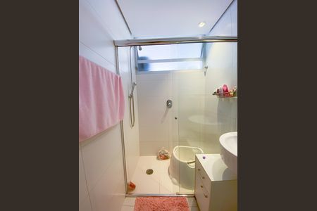 Apartamento à venda com 198m², 3 quartos e 2 vagas Apartamento à venda com 198m², 3 quartos e 2 vagasBanheiro Socal