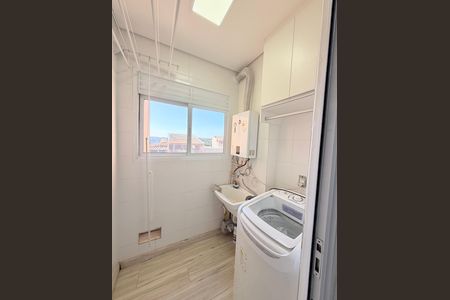 Apartamento para alugar com 71m², 3 quartos e 2 vagasÁrea de Serviço