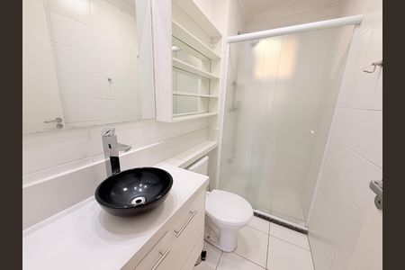 Apartamento para alugar com 71m², 3 quartos e 2 vagasBanheiro Social