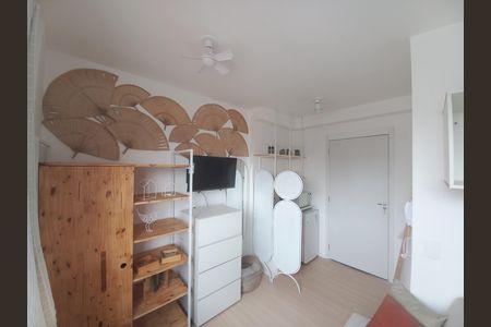 Studio à venda com 24m², 1 quarto e sem vaga Studio à venda com 24m², 1 quarto e sem vagaSala