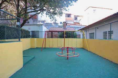Apartamento à venda com 44m², 2 quartos e 1 vaga Apartamento à venda com 44m², 2 quartos e 1 vagaÁrea comum - Playground