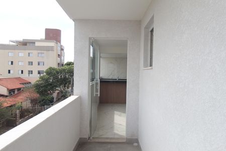 Apartamento à venda com 155m², 3 quartos e 2 vagasVaranda