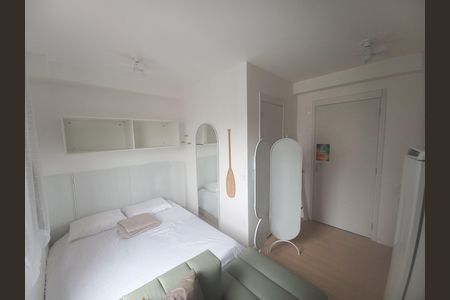 Quarto de kitnet/studio para alugar com 1 quarto, 15m² em República, São Paulo