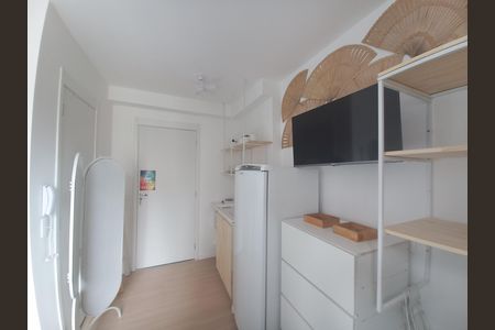 Sala/Cozinha de kitnet/studio para alugar com 1 quarto, 15m² em República, São Paulo