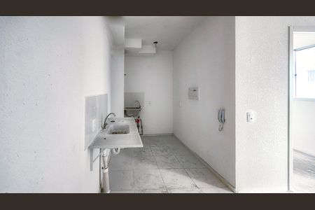 Apartamento à venda com 33m², 2 quartos e sem vaga Apartamento à venda com 33m², 2 quartos e sem vagaCozinha e Área de Serviço