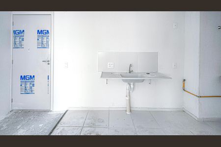 Apartamento à venda com 33m², 2 quartos e sem vaga Apartamento à venda com 33m², 2 quartos e sem vagaCozinha e Área de Serviço