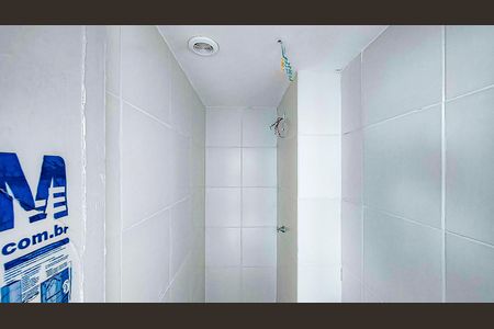 Apartamento à venda com 33m², 2 quartos e sem vaga Apartamento à venda com 33m², 2 quartos e sem vagaBanheiro