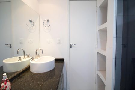 Apartamento à venda com 140m², 3 quartos e 1 vaga
