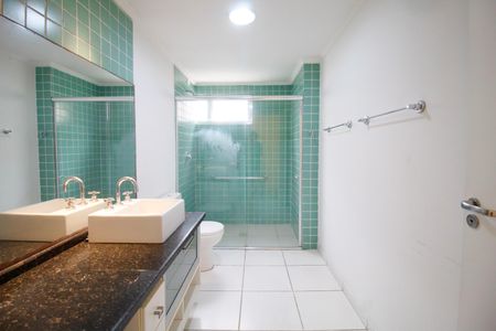 Apartamento à venda com 140m², 3 quartos e 1 vaga