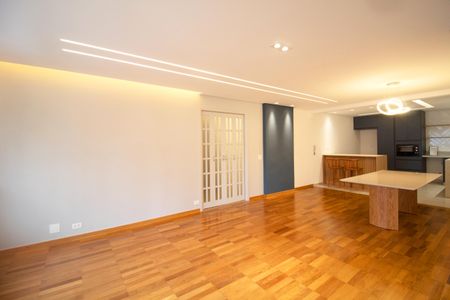 Apartamento à venda com 140m², 3 quartos e 1 vaga