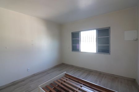 Casa para alugar com 91m², 2 quartos e 1 vagaQuarto 1
