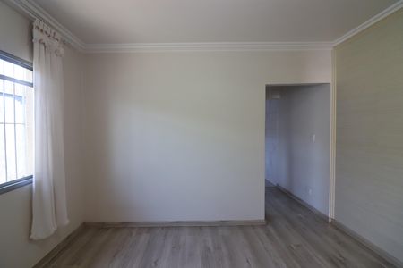 Casa para alugar com 91m², 2 quartos e 1 vagaSala 