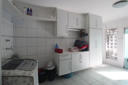 Casa à venda com 175m², 3 quartos e 3 vagasÁrea de Serviço