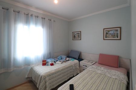Casa à venda com 175m², 3 quartos e 3 vagasQuarto 2