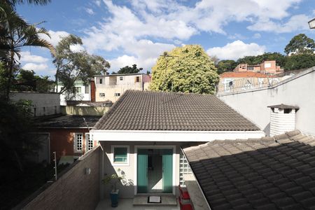 Casa à venda com 175m², 3 quartos e 3 vagasVista 