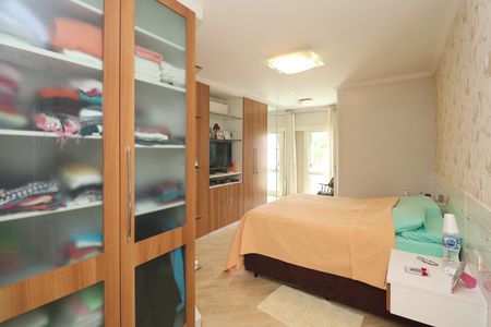 Casa à venda com 175m², 3 quartos e 3 vagasSuíte 