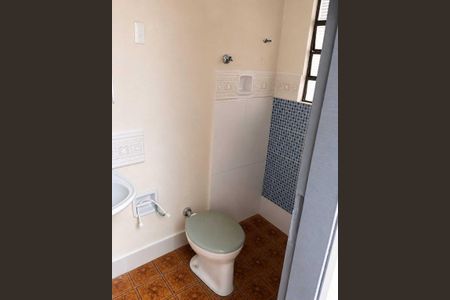 Banheiro de casa para alugar com 3 quartos, 180m² em Centro , Campinas