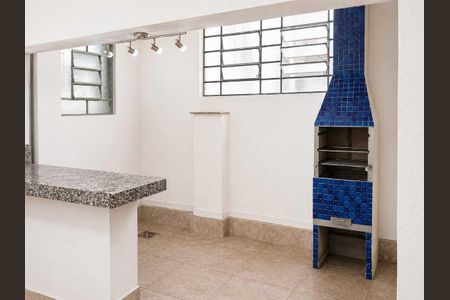 Área externa de casa à venda com 3 quartos, 180m² em Centro , Campinas