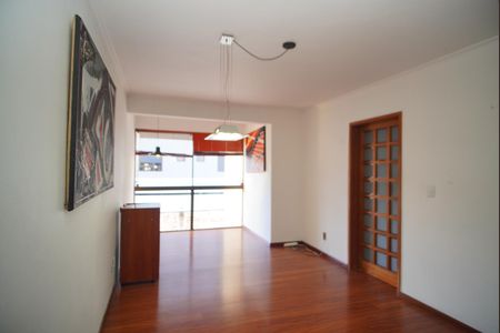 Sala de apartamento à venda com 2 quartos, 130m² em Petrópolis, Porto Alegre