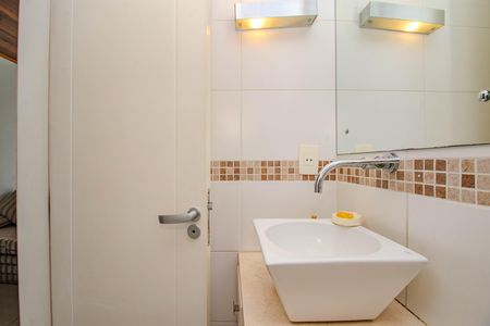 Apartamento à venda com 130m², 2 quartos e 2 vagas Apartamento à venda com 130m², 2 quartos e 2 vagasBanheiro da Cobertura