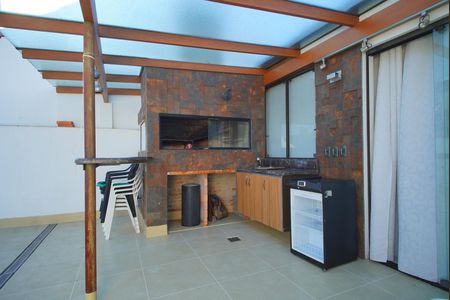 Apartamento à venda com 130m², 2 quartos e 2 vagasCobertura