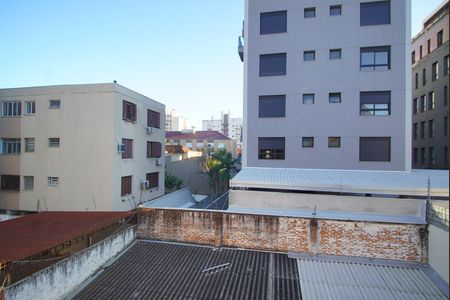 Sala - Vista de apartamento à venda com 2 quartos, 130m² em Petrópolis, Porto Alegre