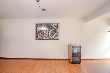Apartamento à venda com 130m², 2 quartos e 2 vagas Apartamento à venda com 130m², 2 quartos e 2 vagasSala