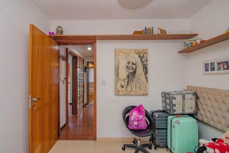 Apartamento à venda com 130m², 2 quartos e 2 vagas Apartamento à venda com 130m², 2 quartos e 2 vagasQuarto 1