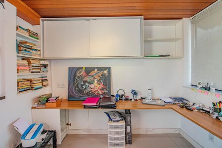 Apartamento à venda com 130m², 2 quartos e 2 vagas Apartamento à venda com 130m², 2 quartos e 2 vagasCobertura