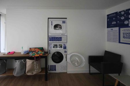 Apartamento à venda com 43m², 2 quartos e 1 vaga Apartamento à venda com 43m², 2 quartos e 1 vagaLavanderia