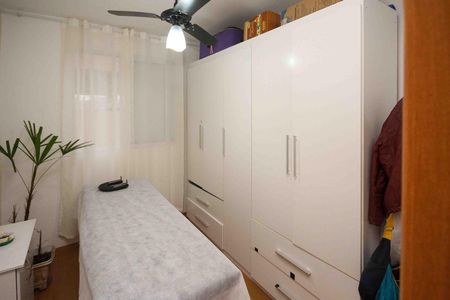 Apartamento à venda com 43m², 2 quartos e 1 vaga Apartamento à venda com 43m², 2 quartos e 1 vagaQuarto