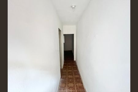 Corredor de casa para alugar com 1 quarto, 32m² em Jardim dos Francos, São Paulo