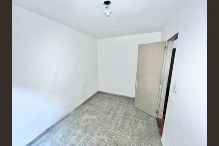 Quarto  de casa para alugar com 1 quarto, 32m² em Jardim dos Francos, São Paulo