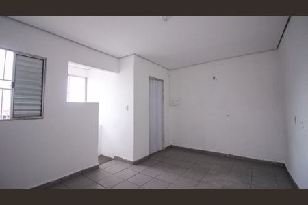Casa para alugar com 1 quarto, 50m² em Cidade São Mateus, São Paulo
