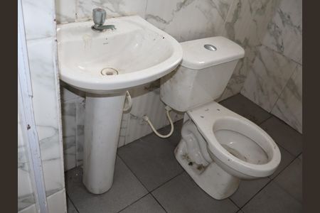 Banheiro do quarto de casa para alugar com 1 quarto, 50m² em Cidade São Mateus, São Paulo