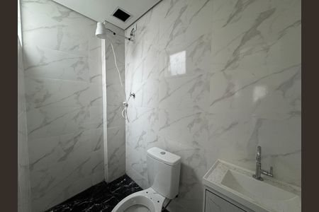 Apartamento para alugar com 40m², 2 quartos e 1 vaga Apartamento para alugar com 40m², 2 quartos e 1 vagaBanheiro