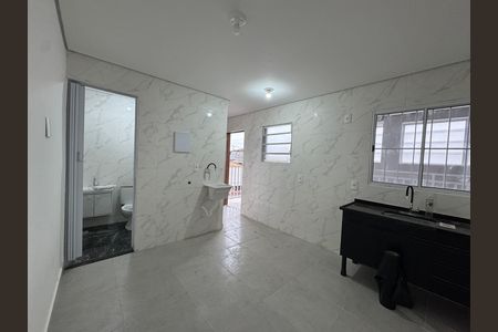 Sala/Cozinha de apartamento para alugar com 1 quarto, 30m² em Santo Antônio, Osasco