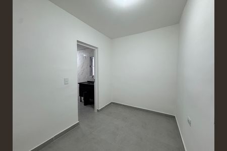 Quarto 1 de apartamento para alugar com 1 quarto, 30m² em Santo Antônio, Osasco