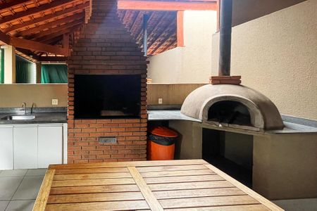 Apartamento para alugar com 47m², 2 quartos e 1 vagaÁrea comum - Churrasqueira