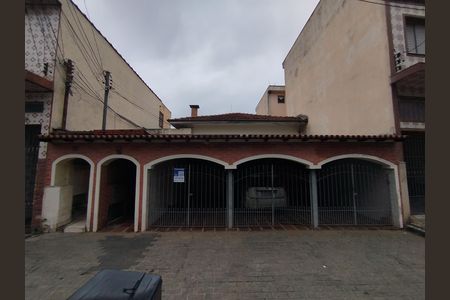 Fachada de casa à venda com 3 quartos, 220m² em Santa Maria, São Caetano do Sul
