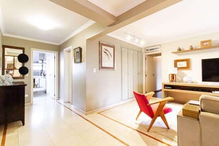 Apartamento à venda com 213m², 3 quartos e 3 vagas Apartamento à venda com 213m², 3 quartos e 3 vagasSala