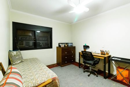 Apartamento à venda com 213m², 3 quartos e 3 vagas Apartamento à venda com 213m², 3 quartos e 3 vagasSuíte 2