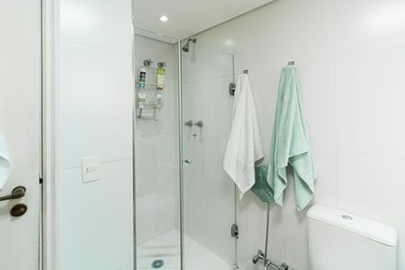 Apartamento à venda com 213m², 3 quartos e 3 vagas Apartamento à venda com 213m², 3 quartos e 3 vagasBanheiro da Suíte 3