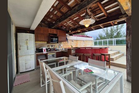 Apartamento à venda com 235m², 2 quartos e 3 vagas