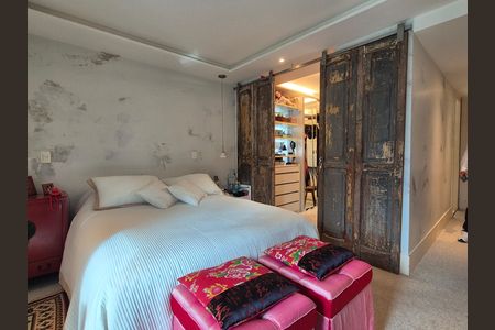 Apartamento à venda com 235m², 2 quartos e 3 vagas
