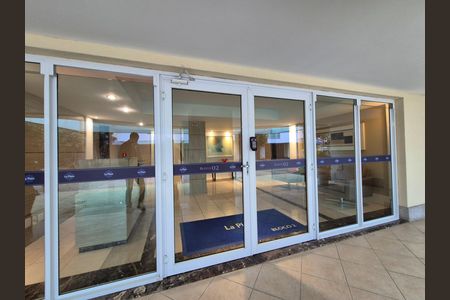 Apartamento à venda com 235m², 2 quartos e 3 vagas